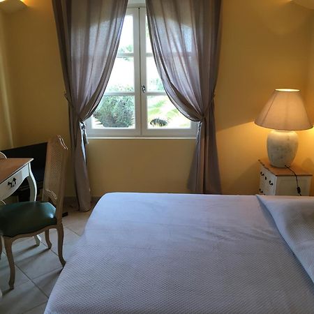 Le Champmazet Bed and Breakfast La Roquette-sur-Siagne Buitenkant foto