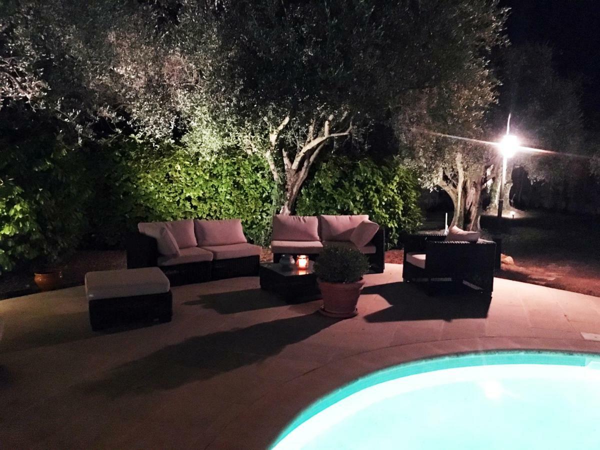 Le Champmazet Bed and Breakfast La Roquette-sur-Siagne Buitenkant foto
