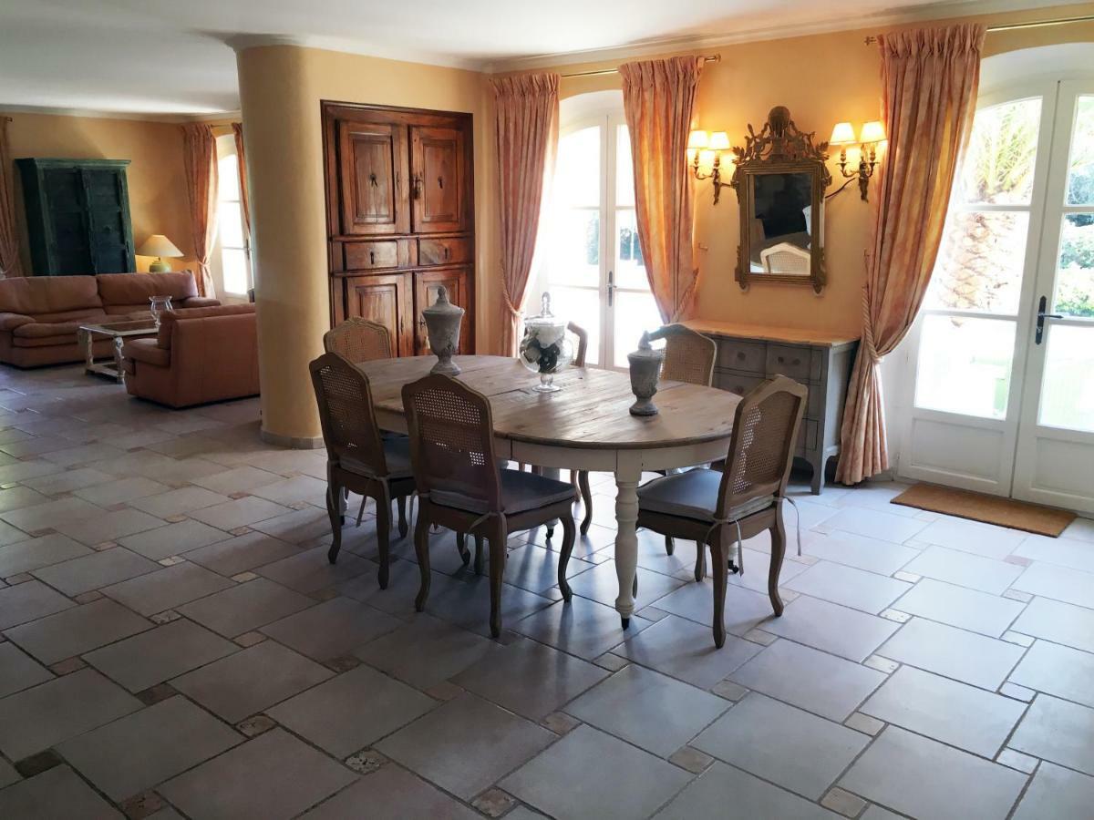 Le Champmazet Bed and Breakfast La Roquette-sur-Siagne Buitenkant foto