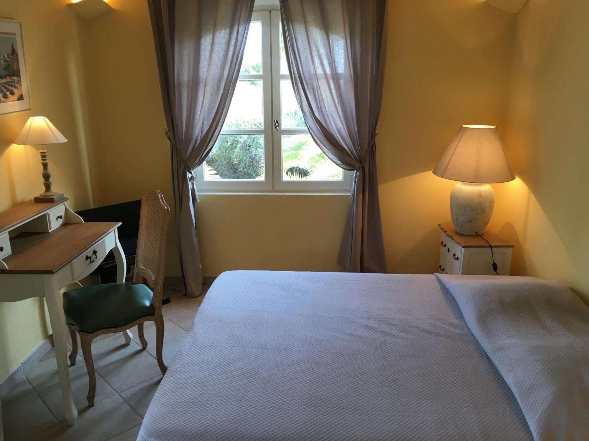 Le Champmazet Bed and Breakfast La Roquette-sur-Siagne Buitenkant foto
